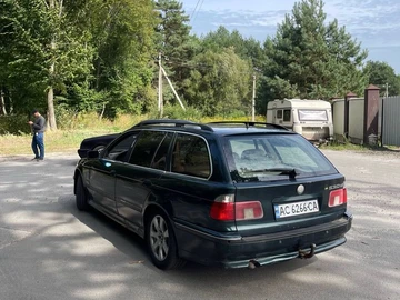 Авто BMW 5 Серия 1999 № 7959087