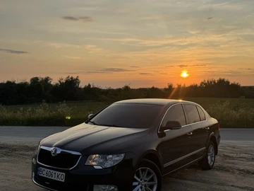 Авто Skoda Superb 2010 № 7959099