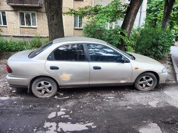 Авто Mazda 323 1997 № 7959121