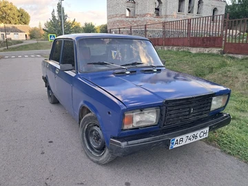 Авто ВАЗ 2107 1987 № 7959139