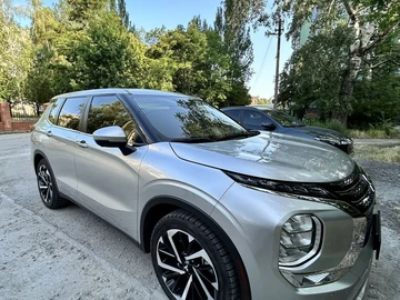 Авто Mitsubishi Outlander 2022 № 7959221