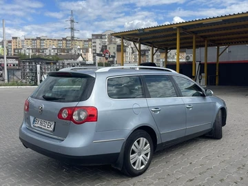 Авто Volkswagen Passat Variant 2008 № 7959311