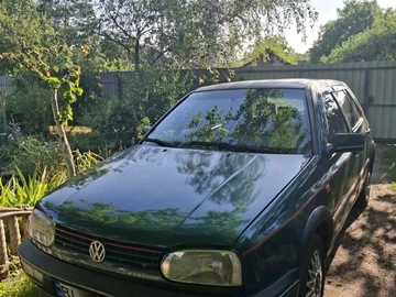 Авто Volkswagen Golf 1996 № 7959384