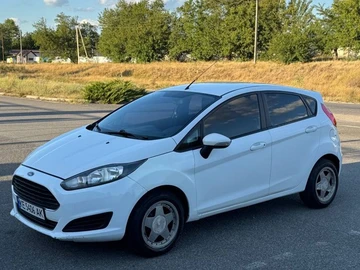 Авто Ford Fiesta 2013 № 7959393