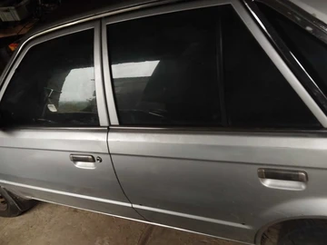 Авто Mazda 323 1986 № 7959403