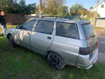 Авто ВАЗ 2111 2000 № 7959404