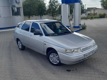Авто ВАЗ 2112 2005 № 7959405
