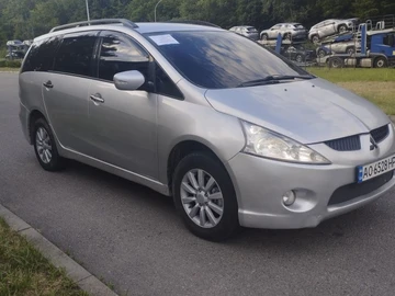 Авто Mitsubishi Grandis 2006 № 7959439