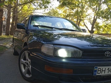 Авто Toyota Camry 1994 № 7959509