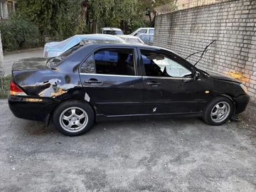 Авто Mitsubishi Lancer 2005 № 7959547