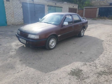 Авто Opel Vectra 1990 № 7959587