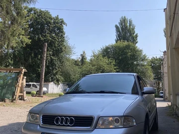 Авто Audi A4 2000 № 7959615