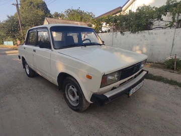 Авто ВАЗ 2105 1986 № 7959619