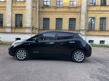 Авто Nissan Leaf 2015 № 7959650