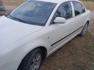 Авто Skoda Superb 2005 № 7959667