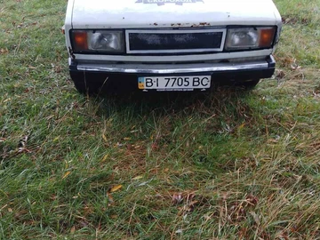 Авто ВАЗ 2105 1992 № 7959796