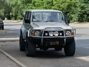 Авто Nissan Patrol 1994 № 7959802