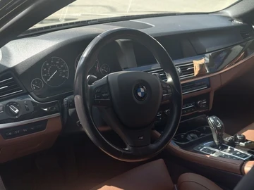 Авто BMW 5 Серия 2012 № 7959808
