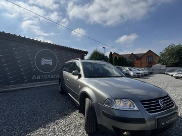 Авто Volkswagen Passat Variant 2002 № 7959873