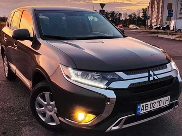 Авто Mitsubishi Outlander 2021 № 7959959