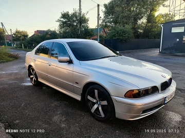 Авто BMW 5 Серия 2001 № 7960001