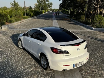 Авто Mazda 3 2011 № 7960085