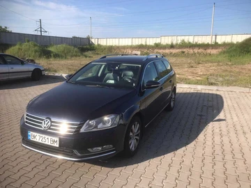 Авто Volkswagen Passat Variant 2013 № 7960092