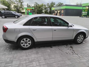 Авто Audi A4 2001 № 7960096