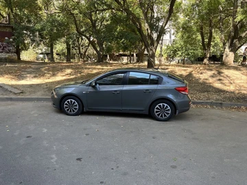 Авто Chevrolet Cruze 2012 № 7960132