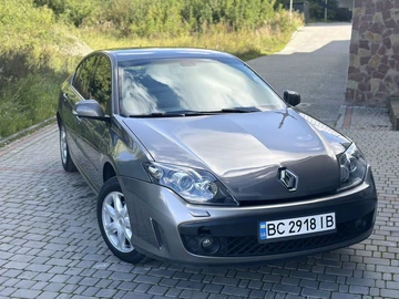 Авто Renault Laguna 2010 № 7960135