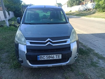 Авто Citroen Berlingo 2010 № 7960185