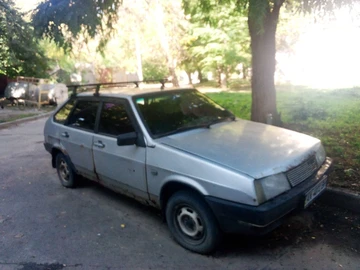 Авто ВАЗ 2109 2002 № 7960343
