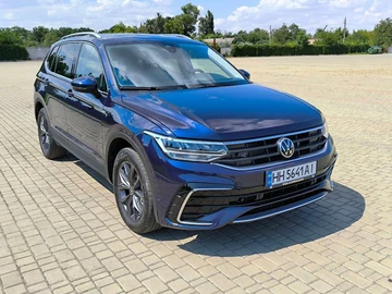 Авто Volkswagen Tiguan 2022 № 7960374