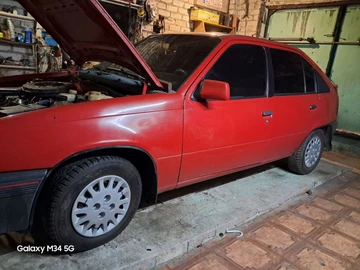 Авто Opel Kadett 1986 № 7960375