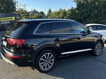 Авто Audi Q7 2017 № 7960483