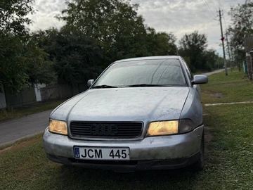 Авто Audi A4 2000 № 7960516