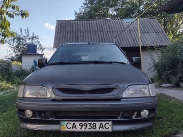Авто Ford Escort 1993 № 7960564