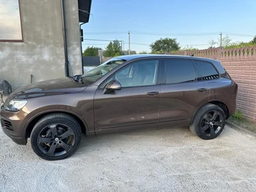 Авто Volkswagen Touareg 2012 № 7960575