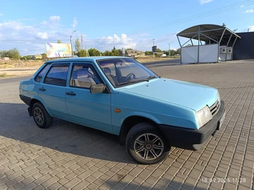 Авто ВАЗ 21099 2000 № 7960636