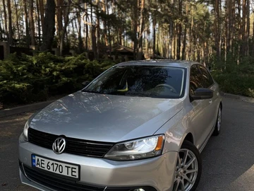 Авто Volkswagen Jetta 2011 № 7960659