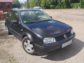Авто Volkswagen Golf 2001 № 7960709