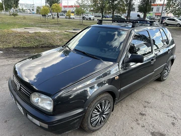 Авто Volkswagen Golf 1994 № 7960762
