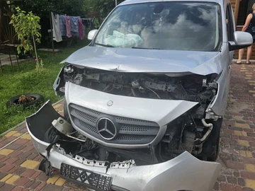 Авто Mercedes Mb 2014 № 7960772