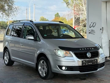 Авто Volkswagen Touran 2007 № 7960781