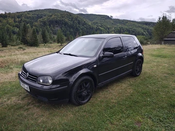 Авто Volkswagen Golf 2001 № 7960853