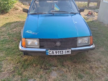 Авто Opel Rekord 1979 № 7960886