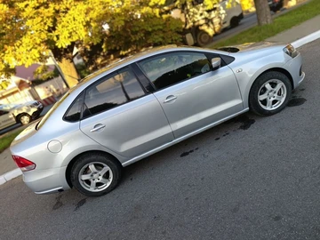 Авто Volkswagen Polo 2012 № 7960922