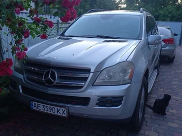 Авто Mercedes 320 2008 № 7960929