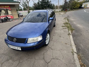 Авто Volkswagen Passat Variant 1998 № 7960931