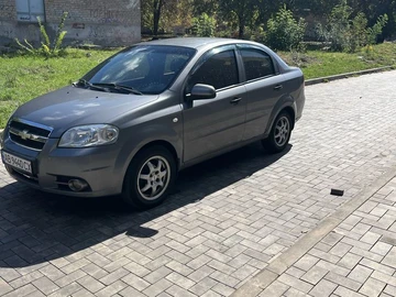 Авто Chevrolet Aveo 2007 № 7960953